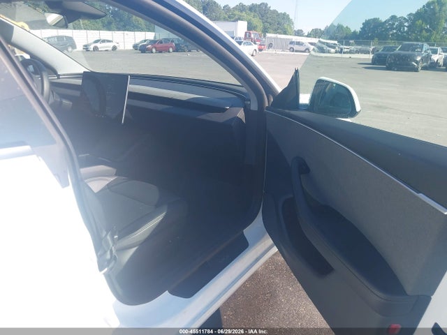 2025 Tesla Model 3 Long Range Rear-wheel Drive/standard Rear-wheel Drive მანქანა იყიდება აუქციონზე, vin: 5YJ3E1EA1SF938633, აუქციონის ნომერი: 45511784