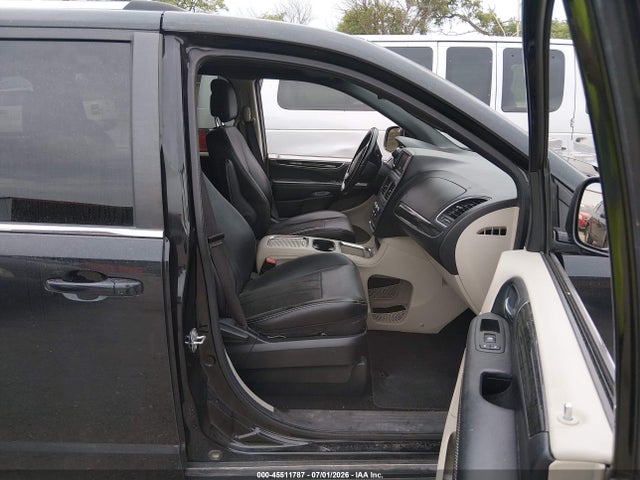 45511787 :رقم المزاد ، 2C4RDGCGXKR752732 vin ، 2019 Dodge Grand Caravan Sxt مزاد بيع
