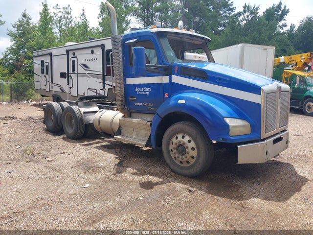 2017 Kenworth T880 მანქანა იყიდება აუქციონზე, vin: 1XKZDP9X6HJ169874, აუქციონის ნომერი: 45511929