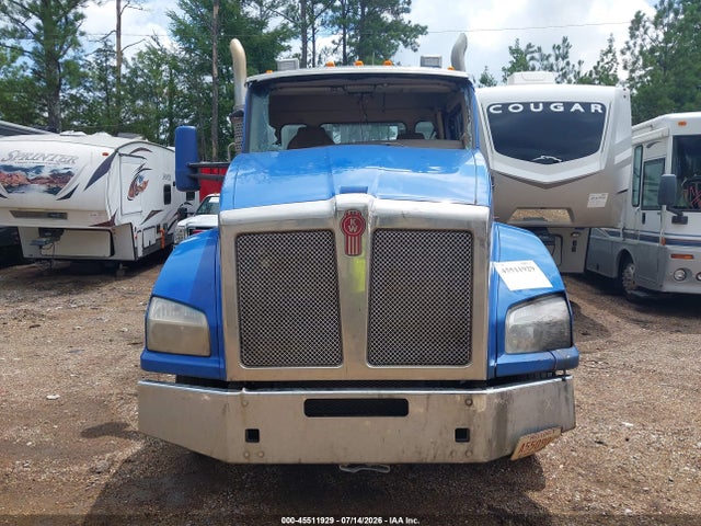 2017 Kenworth T880 მანქანა იყიდება აუქციონზე, vin: 1XKZDP9X6HJ169874, აუქციონის ნომერი: 45511929