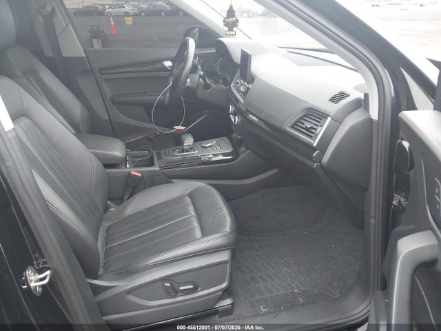 Aukcja sprzedaży 2020 Audi Q5 Premium 45 Tfsi Quattro S Tronic/titanium Premium 45 Tfsi Quattro S Tronic, vin: WA1ANAFY7L2065763, numer aukcji: 45512001