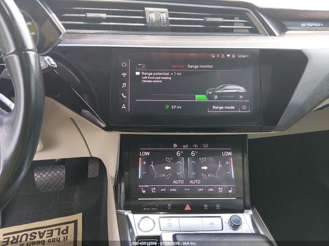 Продажа на аукционе авто 2019 Audi E-tron Premium Plus, vin: WA1LAAGE2KB011276, номер лота: 45512006
