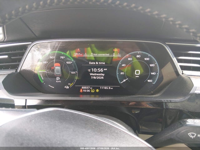 Продажа на аукционе авто 2019 Audi E-tron Premium Plus, vin: WA1LAAGE2KB011276, номер лота: 45512006