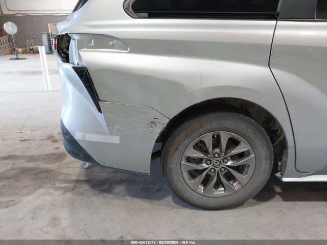 Auction sale of the 2023 Toyota Sienna Le, vin: 5TDKRKEC3PS165870, lot number: 45512017
