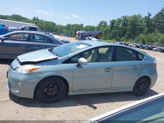 2014 Toyota Prius მანქანა იყიდება აუქციონზე, vin: JTDKN3DU1E1804916, აუქციონის ნომერი: 45512032