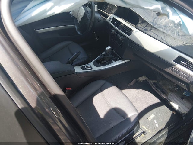 45512040 :رقم المزاد ، WBAVA37518NL54630 vin ، 2008 Bmw 328i مزاد بيع