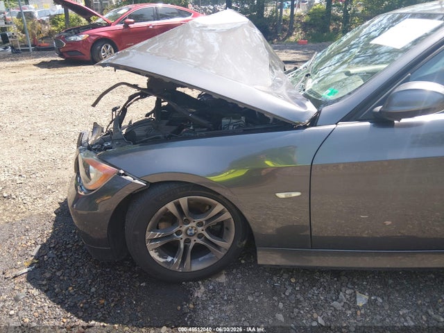 45512040 :رقم المزاد ، WBAVA37518NL54630 vin ، 2008 Bmw 328i مزاد بيع