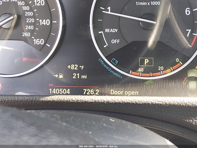 2015 Bmw 328i Xdrive მანქანა იყიდება აუქციონზე, vin: WBA3B5C57FF959555, აუქციონის ნომერი: 45512051