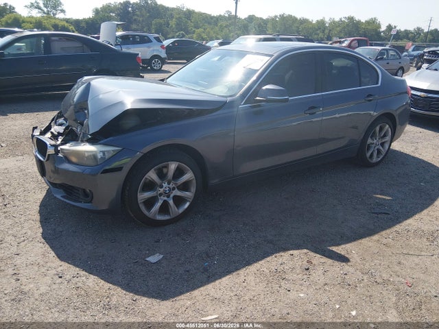 2015 Bmw 328i Xdrive მანქანა იყიდება აუქციონზე, vin: WBA3B5C57FF959555, აუქციონის ნომერი: 45512051