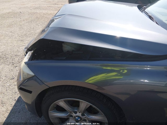 2015 Bmw 328i Xdrive მანქანა იყიდება აუქციონზე, vin: WBA3B5C57FF959555, აუქციონის ნომერი: 45512051