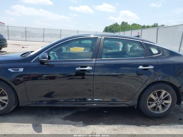 Продажа на аукционе авто 2016 Kia Optima Lx Turbo, vin: 5XXGT4L15GG003521, номер лота: 45512111
