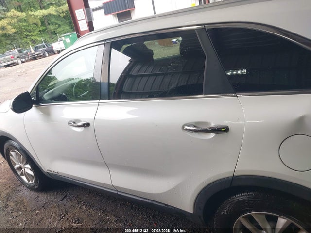 45512132 :رقم المزاد ، 5XYPGDA57GG157640 vin ، 2016 Kia Sorento 3.3l Lx مزاد بيع