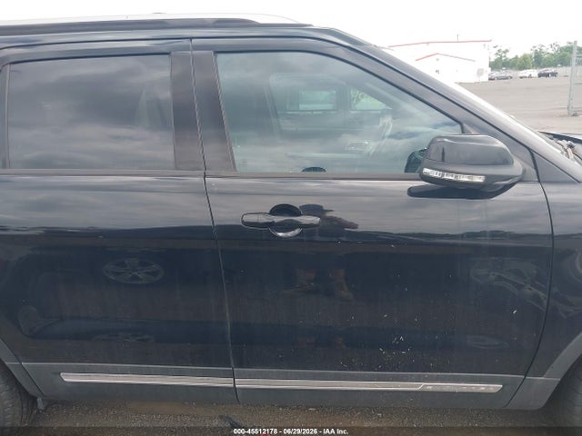 Auction sale of the 2017 Ford Explorer Xlt, vin: 1FM5K8DH1HGD96548, lot number: 45512178