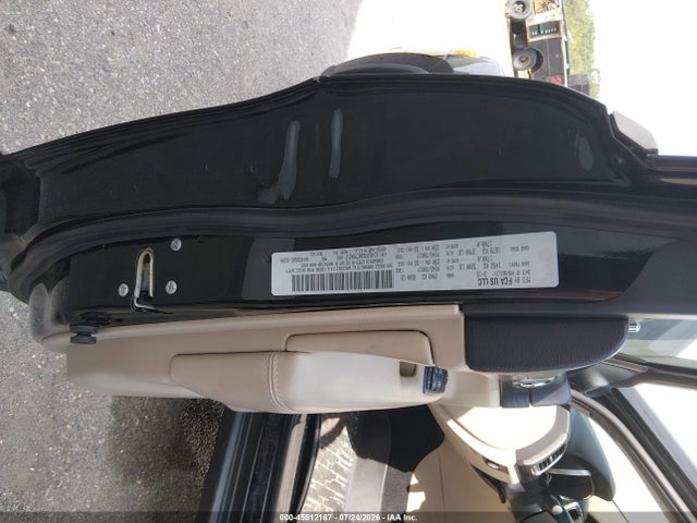 1C4RJFAG6KC754217 Jeep Grand Cherokee Laredo E 4x4