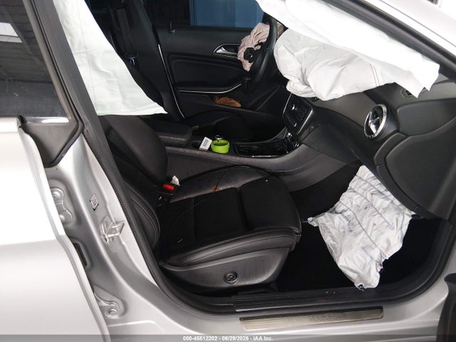 45512202 :رقم المزاد ، WDDSJ4EB4JN604460 vin ، 2018 Mercedes-benz Cla 250 مزاد بيع