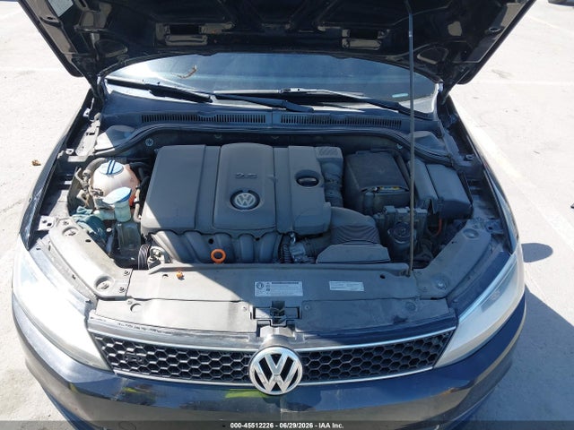 45512226 :رقم المزاد ، 3VWDP7AJ0DM406387 vin ، 2013 Volkswagen Jetta 2.5l Se مزاد بيع