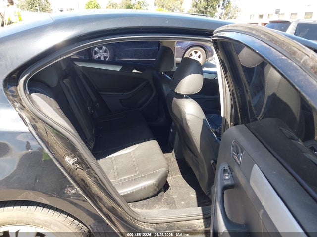 45512226 :رقم المزاد ، 3VWDP7AJ0DM406387 vin ، 2013 Volkswagen Jetta 2.5l Se مزاد بيع