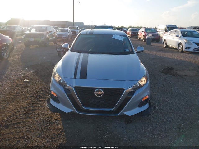 45512231 :رقم المزاد ، 1N4BL4BV3LC215199 vin ، 2020 Nissan Altima S Fwd مزاد بيع