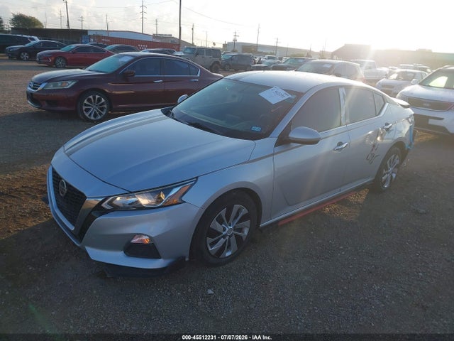 45512231 :رقم المزاد ، 1N4BL4BV3LC215199 vin ، 2020 Nissan Altima S Fwd مزاد بيع