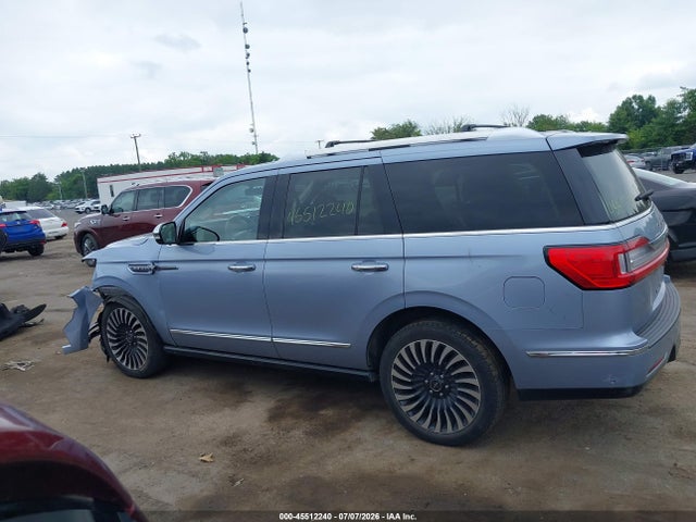 45512240 :رقم المزاد ، 5LMJJ2TT7JEL06760 vin ، 2018 Lincoln Navigator Black Label مزاد بيع
