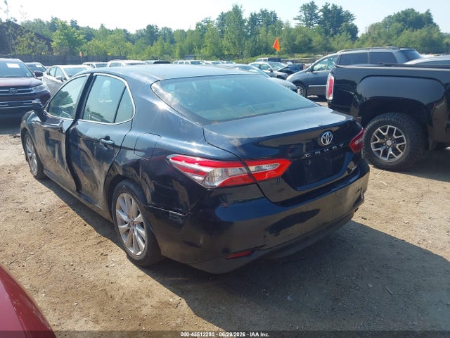 4T1B11HK3JU606867 Toyota CAMRY LE