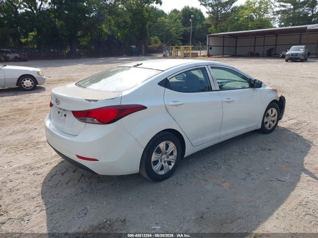5NPDH4AE1GH753299 Hyundai ELANTRA SE