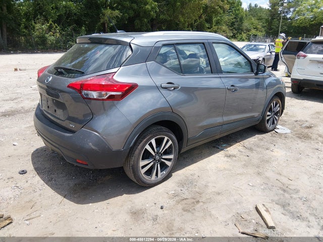 3N1CP5CU3KL552752 Nissan KICKS SV