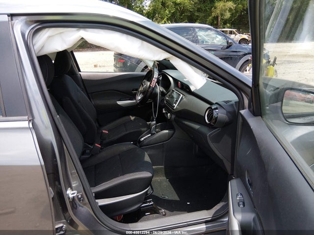 3N1CP5CU3KL552752 Nissan KICKS SV
