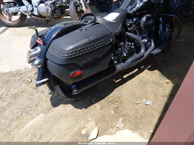 Harley-Davidson FLHCS 2021 1HD1YBK14MB046678 Image 4