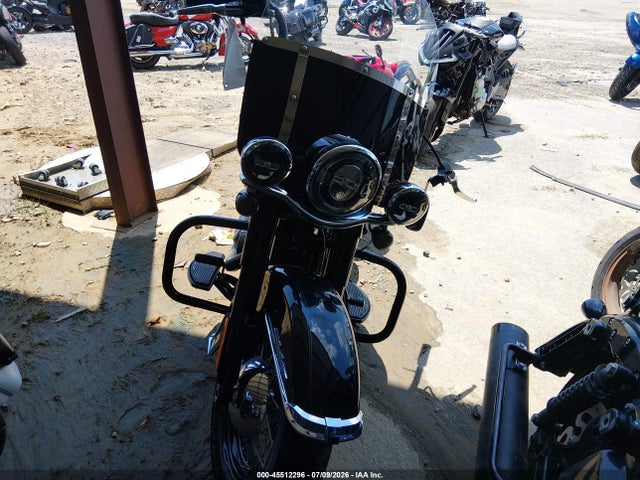 Harley-Davidson FLHCS 2021 1HD1YBK14MB046678 Image 5
