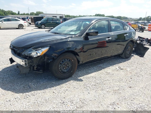 Nissan Altima 2.5 S 2017 1N4AL3AP1HC295540 Image 2