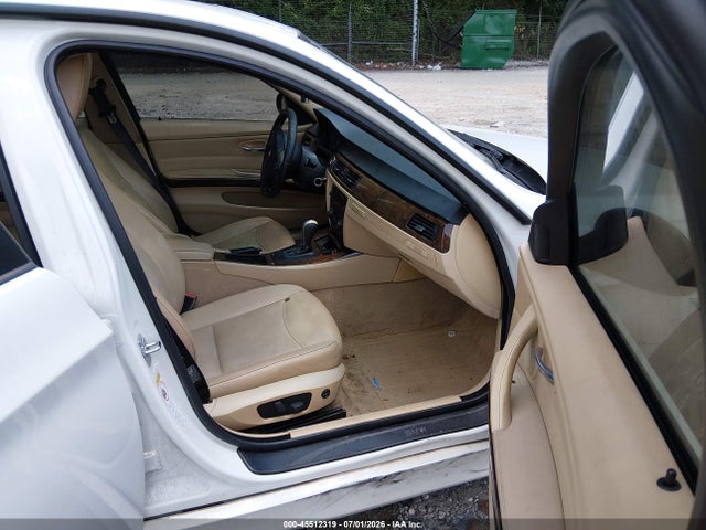 Продажа на аукционе авто 2006 Bmw 325i, vin: WBAVB13566PT07005, номер лота: 45512319