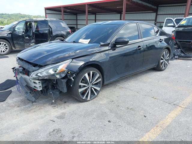 45512461 :رقم المزاد ، 1N4BL4CV4MN307930 vin ، 2021 Nissan Altima Sr Fwd مزاد بيع