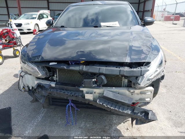 45512461 :رقم المزاد ، 1N4BL4CV4MN307930 vin ، 2021 Nissan Altima Sr Fwd مزاد بيع