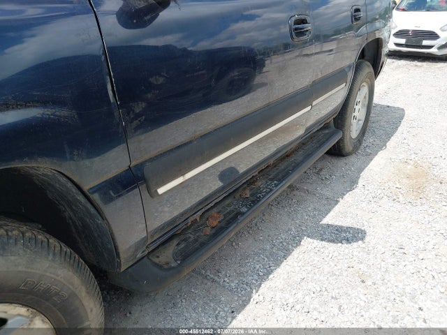 45512462 :رقم المزاد ، 1GNEK13ZX4R117108 vin ، 2004 Chevrolet Tahoe Lt مزاد بيع