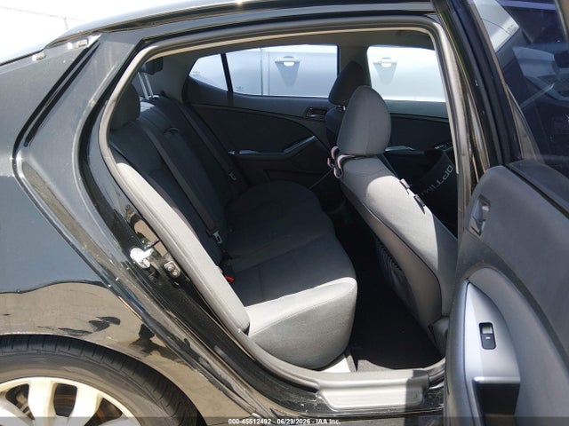 KIA Optima Lx 2015 KNAGM4A70F5634679 Image 8
