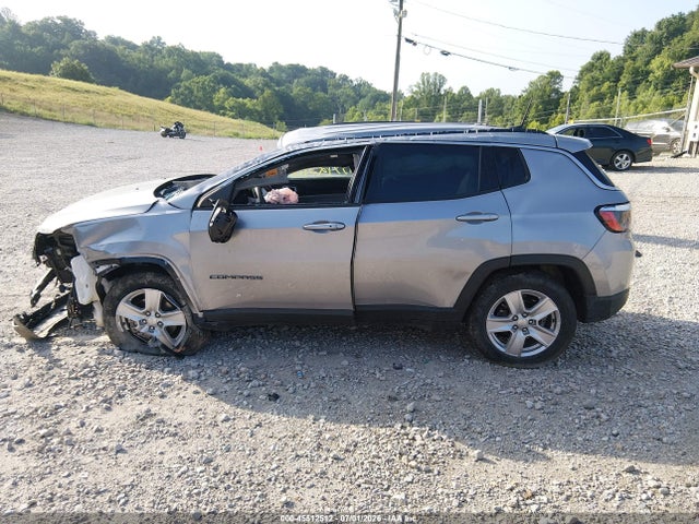 2022 Jeep Compass Latitude 4x4 მანქანა იყიდება აუქციონზე, vin: 3C4NJDBB6NT207611, აუქციონის ნომერი: 45512512
