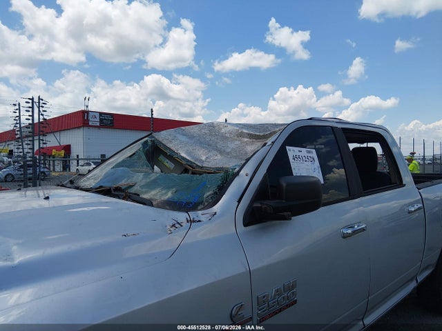 45512528 :رقم المزاد ، 3C6UR5DL4JG402147 vin ، 2018 Ram 2500 Slt  4x4 6'4 Box مزاد بيع