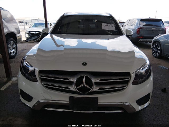 2018 Mercedes-benz Glc 300 მანქანა იყიდება აუქციონზე, vin: WDC0G4JB2JV087742, აუქციონის ნომერი: 45512531