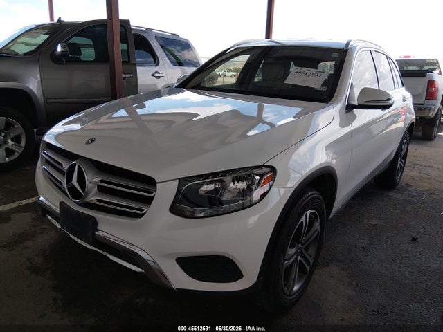 2018 Mercedes-benz Glc 300 მანქანა იყიდება აუქციონზე, vin: WDC0G4JB2JV087742, აუქციონის ნომერი: 45512531