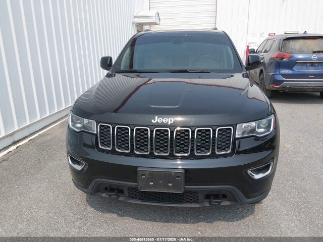 1C4RJFAG6KC836917 Jeep Grand Cherokee Laredo E 4x4