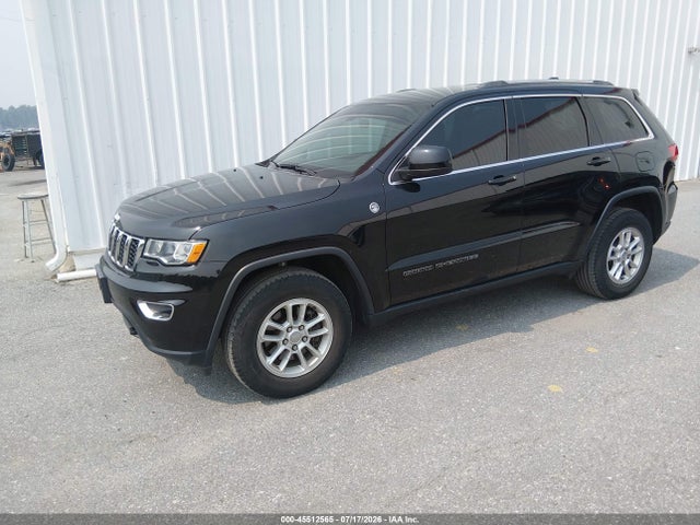 1C4RJFAG6KC836917 Jeep Grand Cherokee Laredo E 4x4