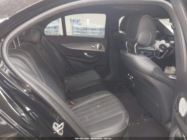 2021 Mercedes-benz E 350 მანქანა იყიდება აუქციონზე, vin: W1KZF8DB9MA994511, აუქციონის ნომერი: 45512592