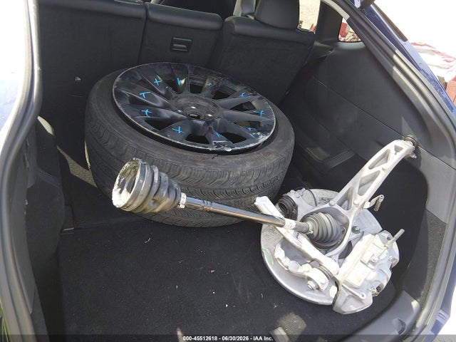 Продажа на аукционе авто 2024 Tesla Model Y Long Range Dual Motor All-wheel Drive, vin: 7SAYGAEE7RF063560, номер лота: 45512618