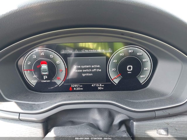 Aukcja sprzedaży 2023 Audi A4 Premium Plus 45 Tfsi S Line Quattro S Tronic, vin: WAUEAAF4XPN000892, numer aukcji: 45512650