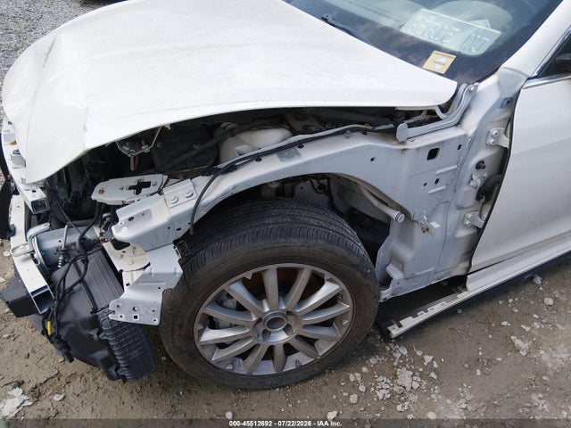 Продажа на аукционе авто 2014 Maserati Ghibli, vin: ZAM57XSA0E1090215, номер лота: 45512692