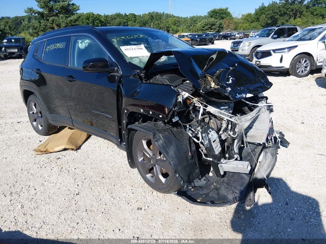 2022 Jeep Compass Latitude Lux 4x4 მანქანა იყიდება აუქციონზე, vin: 3C4NJDFB8NT113482, აუქციონის ნომერი: 45512700