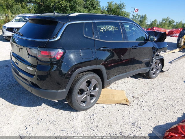 2022 Jeep Compass Latitude Lux 4x4 მანქანა იყიდება აუქციონზე, vin: 3C4NJDFB8NT113482, აუქციონის ნომერი: 45512700