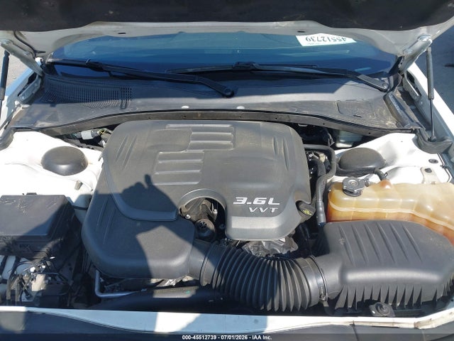 Aukcja sprzedaży 2014 Chrysler 300, vin: 2C3CCABG3EH230983, numer aukcji: 45512739
