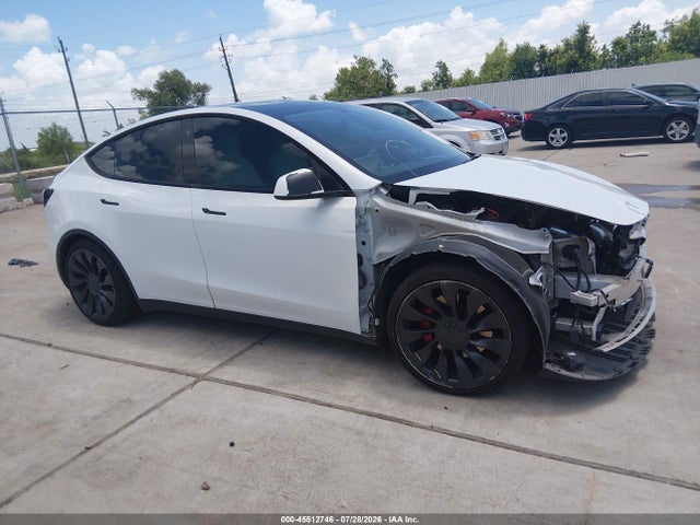 Tesla Model Y Performance Dual Motor All-wheel Drive 2021 5YJYGDEF2MF178552 Image 13